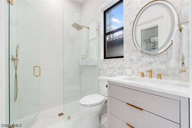 3440 Runaway LN, Naples, FL 34114