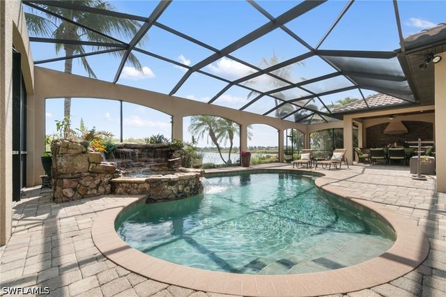 3440 Runaway LN, Naples, FL 34114