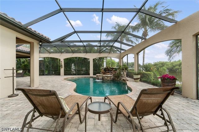 3440 Runaway LN, Naples, FL 34114