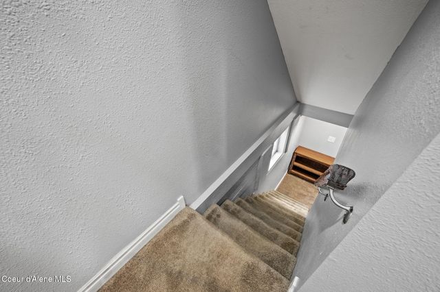 1219 E FRONT AVE, Coeur D'alene, ID 83814
