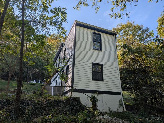 2564 Linden Street, Cincinnati, OH 45225