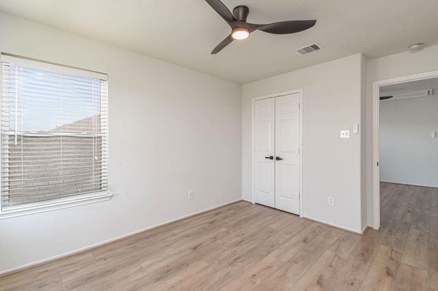 7206 Avon Park Lane, Houston, TX 77083