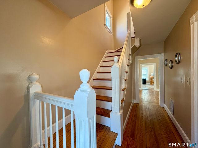 11 Hine Street, West Haven, CT 06516
