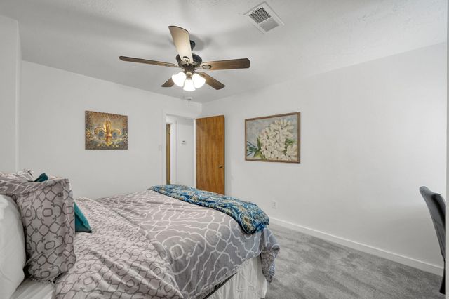 26 Wishbonebush Road, The Woodlands, TX 77380