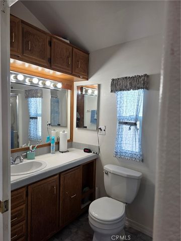 32300 San Timoteo Canyon 186, Redlands, CA 92373