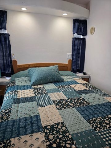 32300 San Timoteo Canyon 186, Redlands, CA 92373