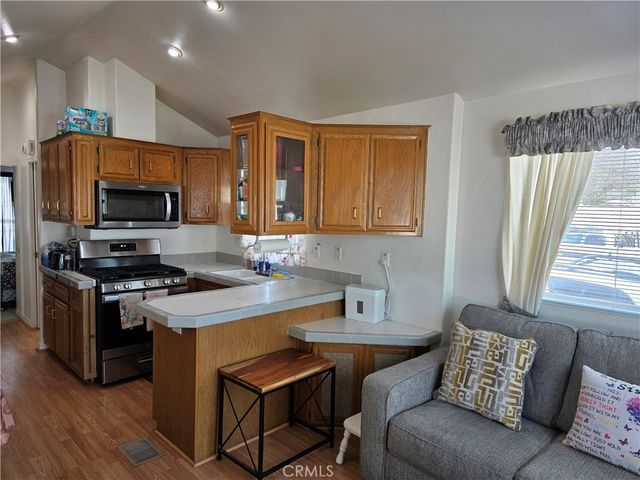 32300 San Timoteo Canyon 186, Redlands, CA 92373