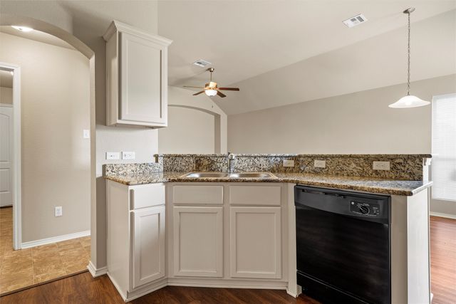 10300 Walley Way, Waco, TX 76708