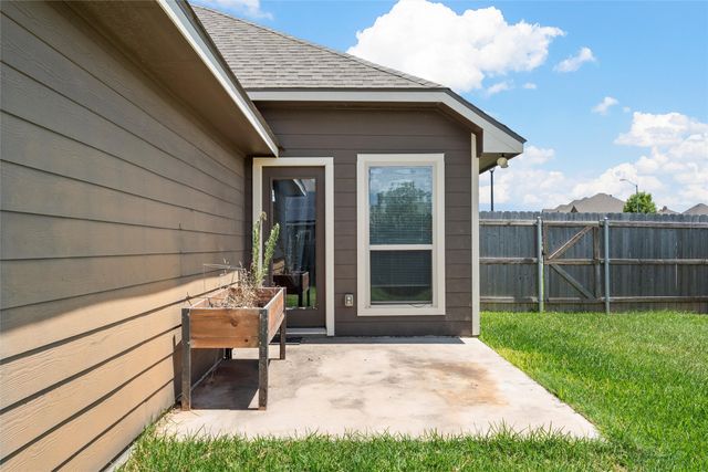 10300 Walley Way, Waco, TX 76708