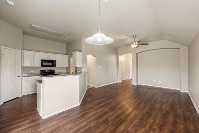 10300 Walley Way, Waco, TX 76708