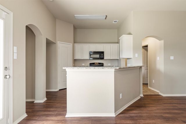 10300 Walley Way, Waco, TX 76708