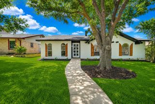 2032 Ash Hill Road, Carrollton, TX 75007