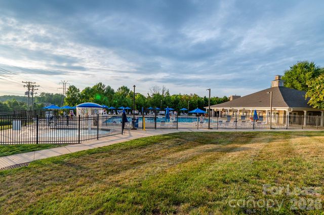 116 Dellbrook Street B, Mooresville, NC 28117