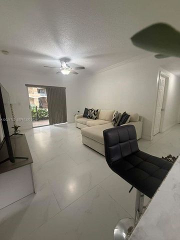 215 SW 117th Ter 14107, Pembroke Pines, FL 33025