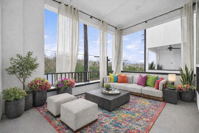 2712 Grand Fountains Drive H, Houston, TX 77054