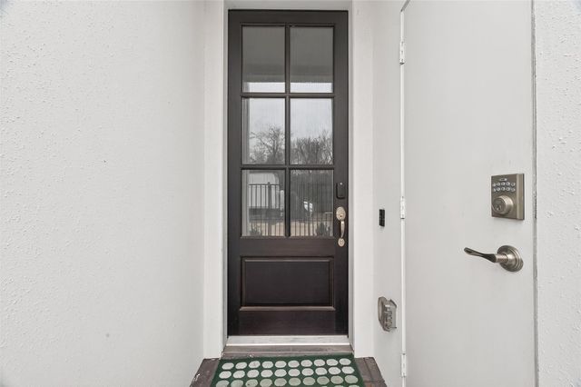 2712 Grand Fountains Drive H, Houston, TX 77054