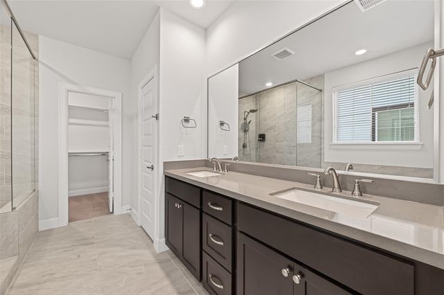 2712 Grand Fountains Drive H, Houston, TX 77054