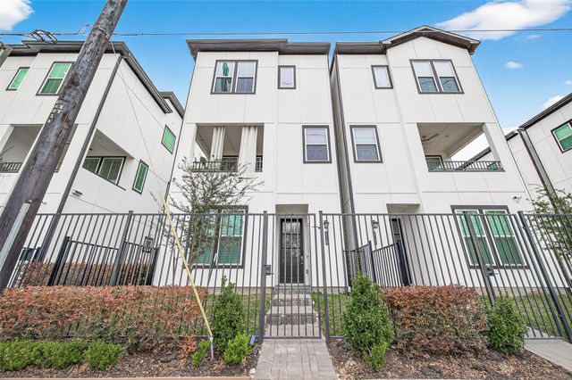 2712 Grand Fountains Drive H, Houston, TX 77054