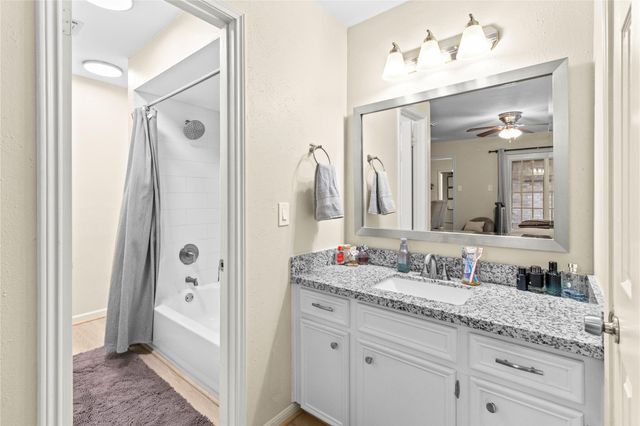 4014 Sweet Gum Trail, Houston, TX 77339