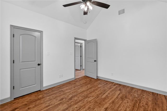 4008 High Creek Court, College Station, TX 77845