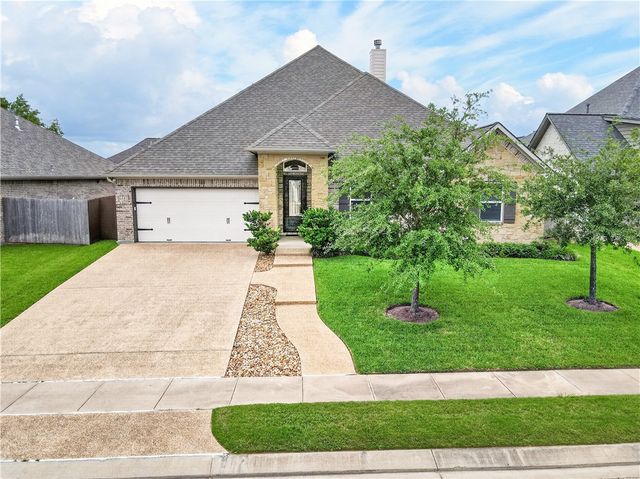 4008 High Creek Court, College Station, TX 77845