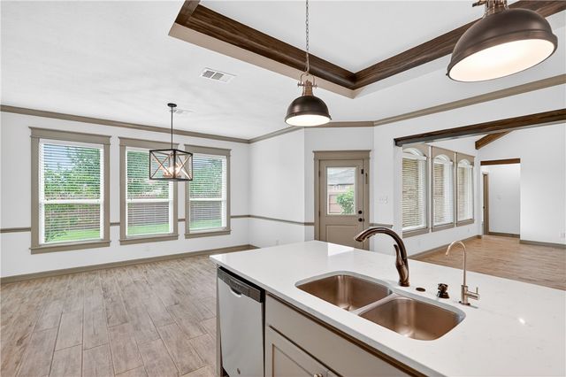 4008 High Creek Court, College Station, TX 77845