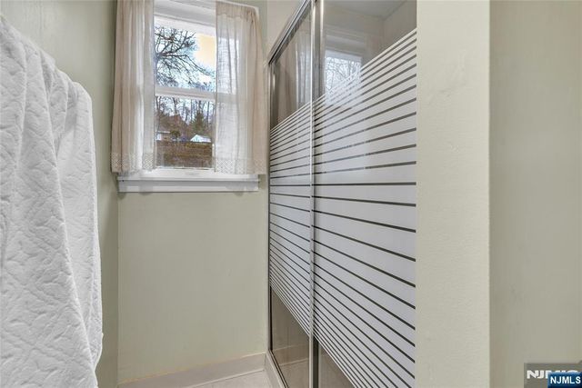 154 Watchung Drive, Hawthorne, NJ 07506