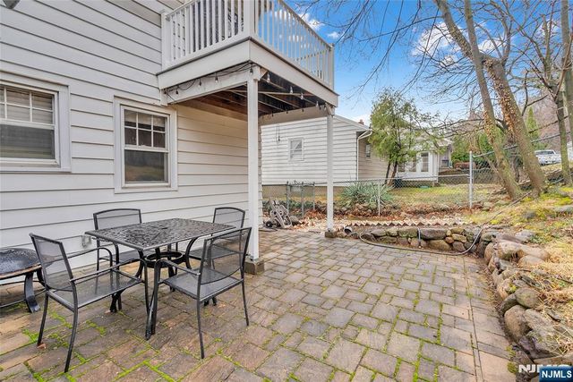 154 Watchung Drive, Hawthorne, NJ 07506