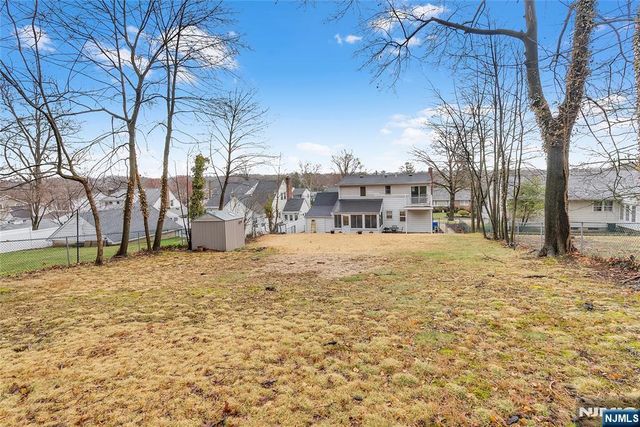 154 Watchung Drive, Hawthorne, NJ 07506