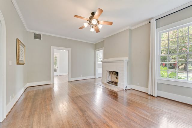 210 Elm Drive, Terrell, TX 75160