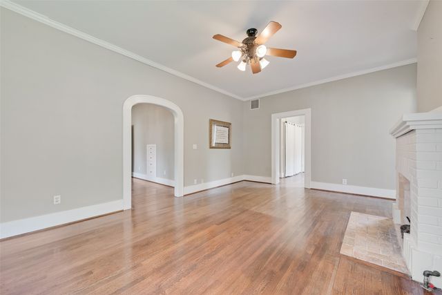 210 Elm Drive, Terrell, TX 75160