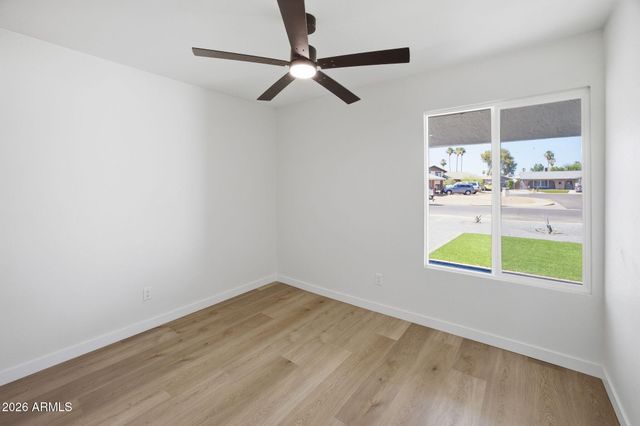 1733 W PERALTA Avenue, Mesa, AZ 85202
