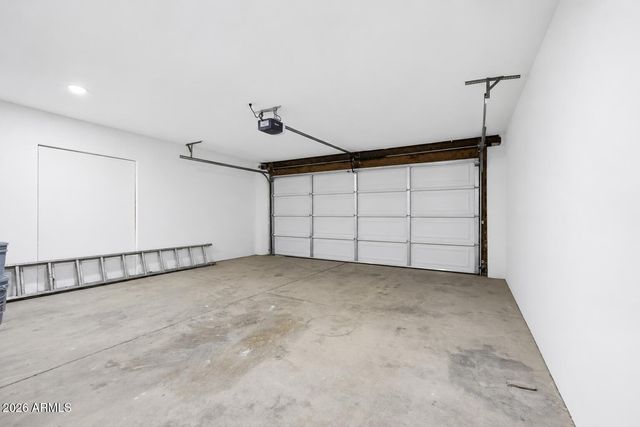 1733 W PERALTA Avenue, Mesa, AZ 85202