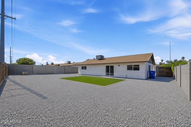 1733 W PERALTA Avenue, Mesa, AZ 85202