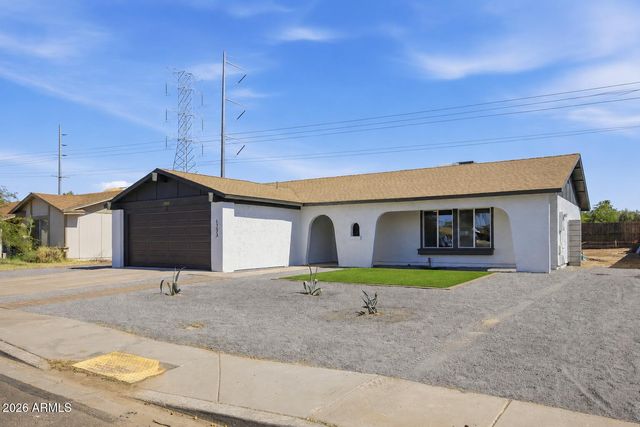 1733 W PERALTA Avenue, Mesa, AZ 85202