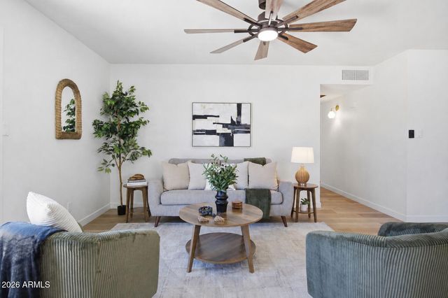 1733 W PERALTA Avenue, Mesa, AZ 85202