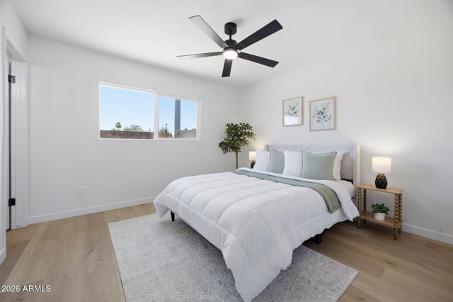 1733 W PERALTA Avenue, Mesa, AZ 85202