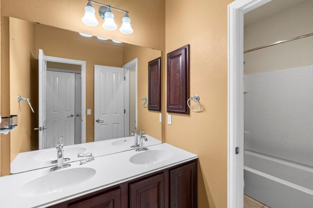 111 Raindance CV, Austin, TX 78737