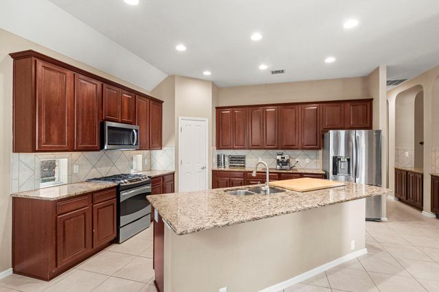 111 Raindance CV, Austin, TX 78737