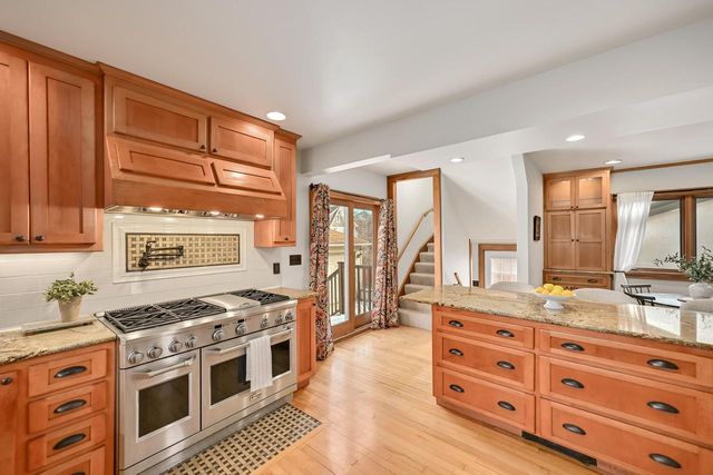 2438 Lefeber AVENUE, Wauwatosa, WI 53213