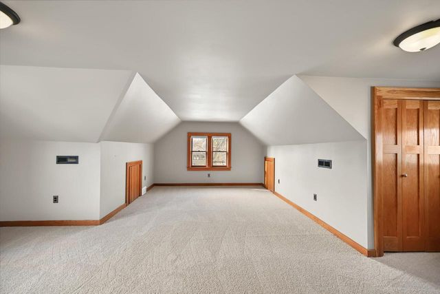 2438 Lefeber AVENUE, Wauwatosa, WI 53213