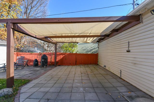 2438 Lefeber AVENUE, Wauwatosa, WI 53213