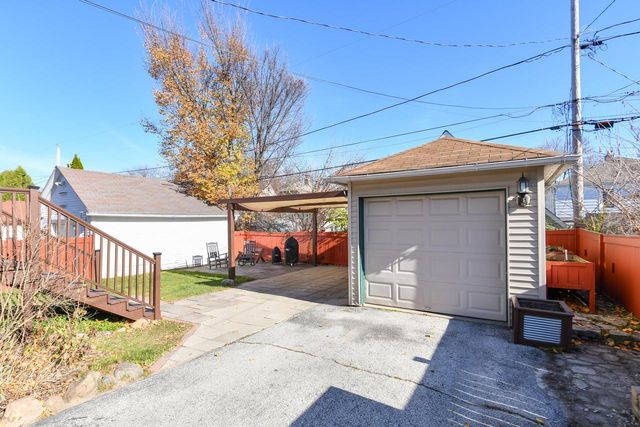 2438 Lefeber AVENUE, Wauwatosa, WI 53213