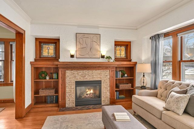 2438 Lefeber AVENUE, Wauwatosa, WI 53213