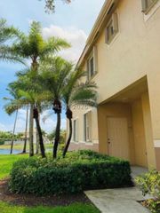 3790 San Simeon Cir 1, Weston, FL 33331
