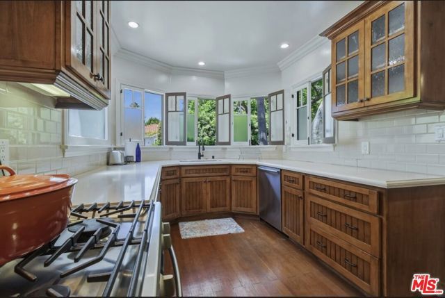 8704 Ashcroft Avenue, West Hollywood, CA 90048