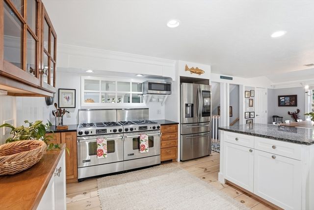 53 Pawtuxet Road, Plymouth, MA 02360