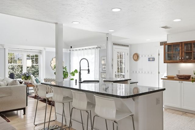 53 Pawtuxet Road, Plymouth, MA 02360