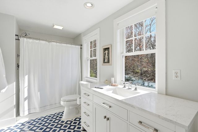 53 Pawtuxet Road, Plymouth, MA 02360
