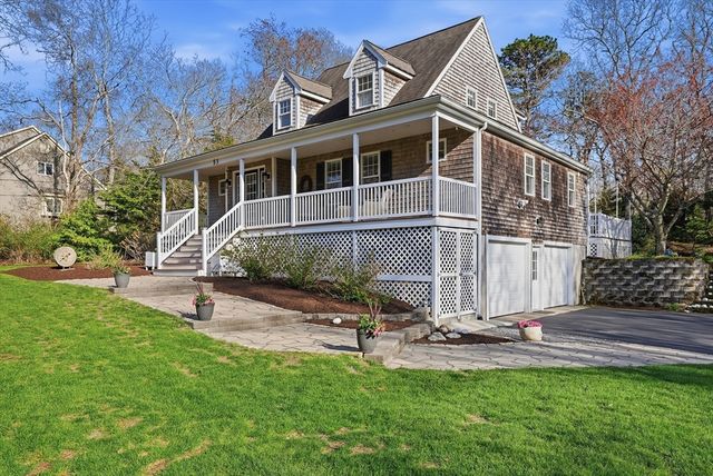 53 Pawtuxet Road, Plymouth, MA 02360